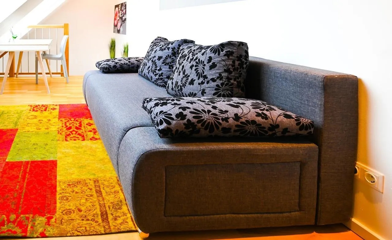 Apartmán Delightful Duplex Danube Canal Vídeň